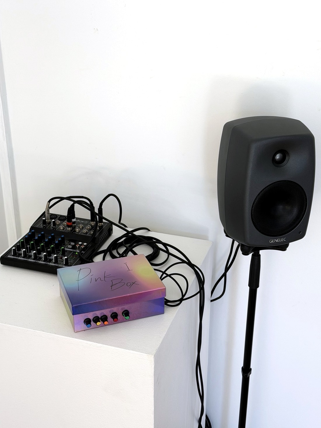 the Pink Box 1 electronic instrument